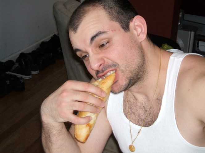 Look at how former roommate Mike is tearing into biscuitdog.